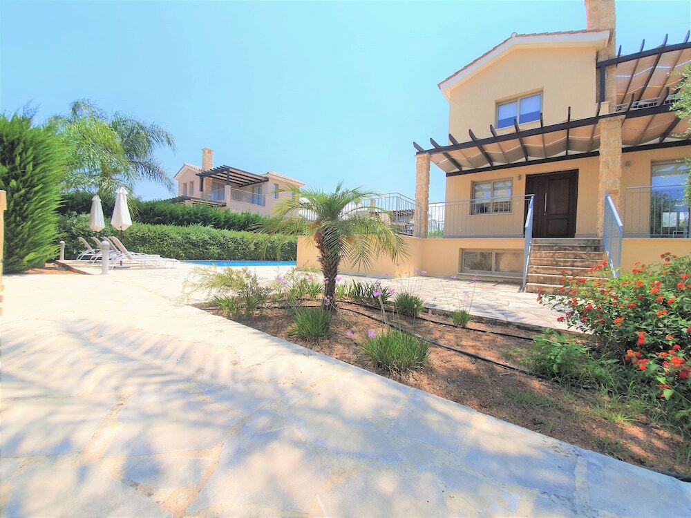 Полис Хрисохус: Hector Beach Villa - Sandy Beach Villas