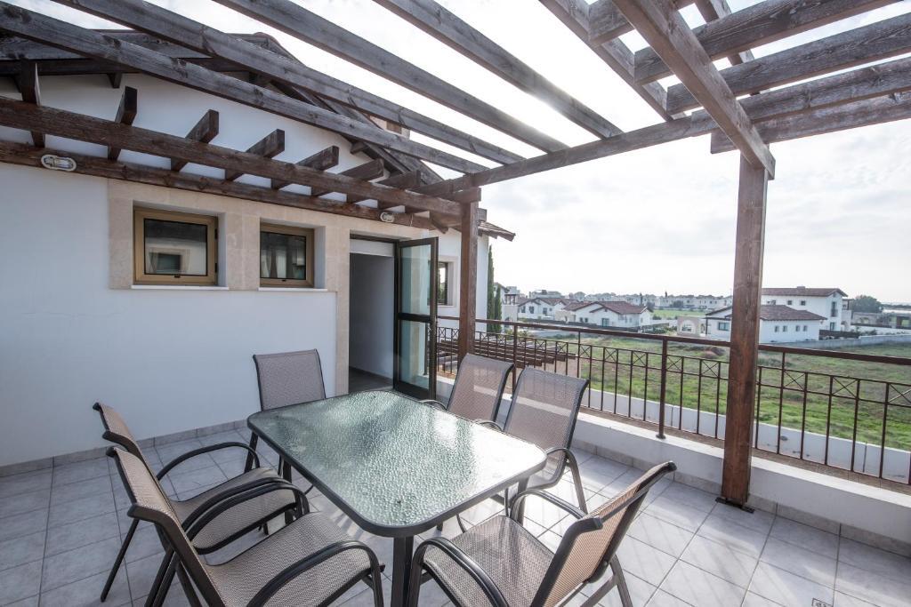 Айя-Напа: Kymma Villas