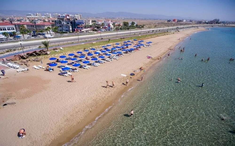 Авгору: Studio Apartment at Longbeach
