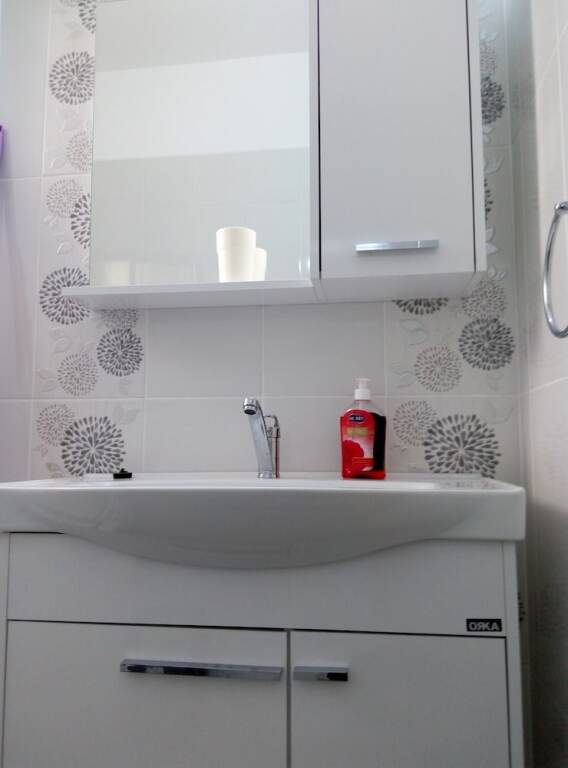 Авгору: One Bedroom Apartment at Longbeach