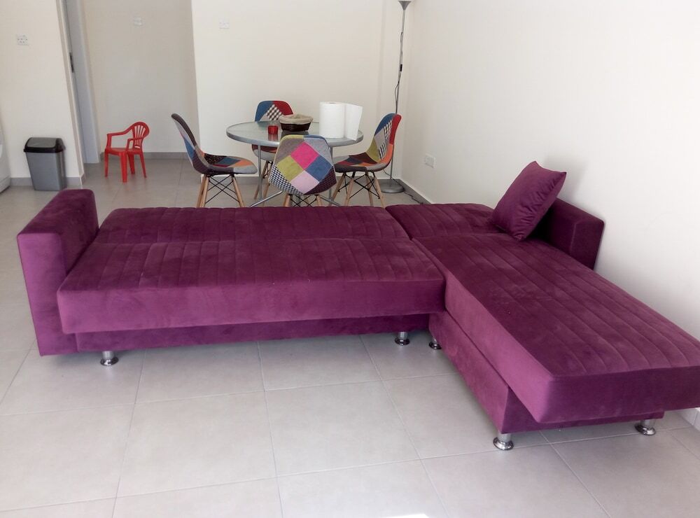 Авгору: One Bedroom Apartment at Longbeach