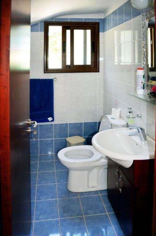 Киссонерга: House With 5 Bedrooms in Paphos, With Private Pool, Enclosed Garden an