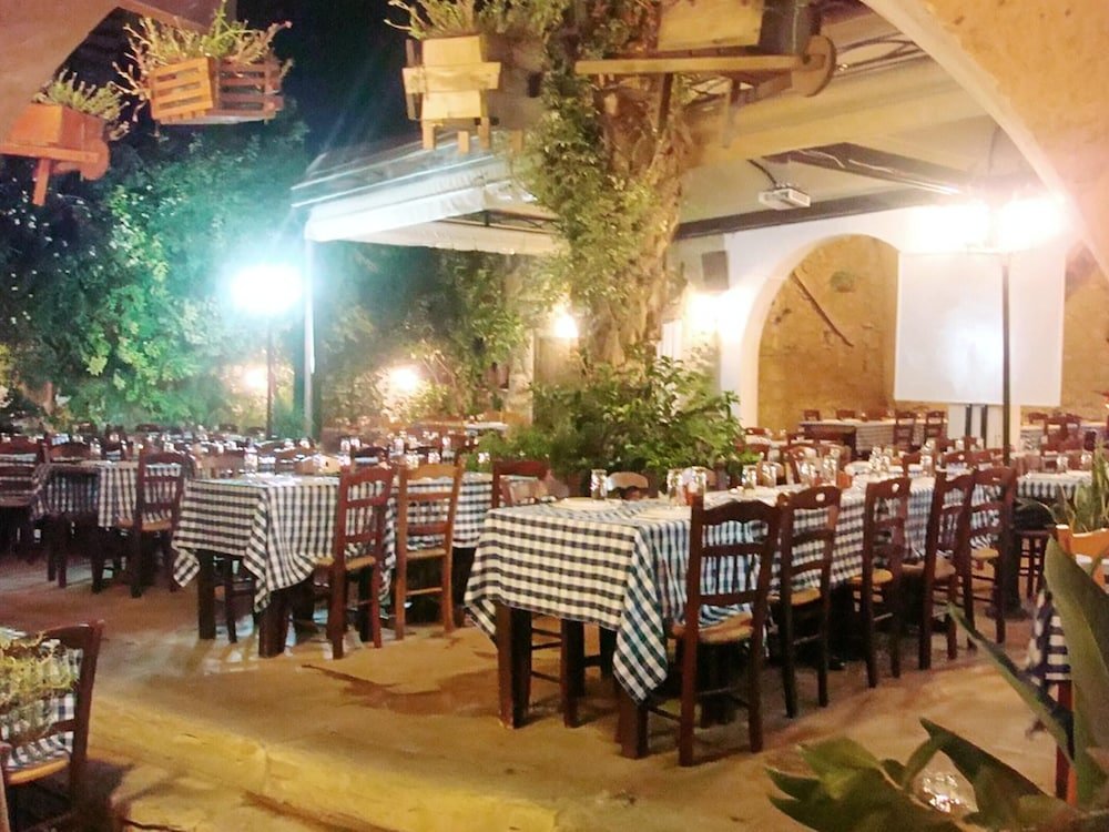 Ороклини: Apartment With 2 Bedrooms in Larnaca, With Wonderful sea View, Pool Ac