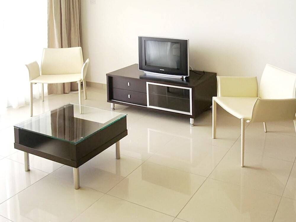 Ороклини: Apartment With 2 Bedrooms in Larnaca, With Wonderful sea View, Pool Ac
