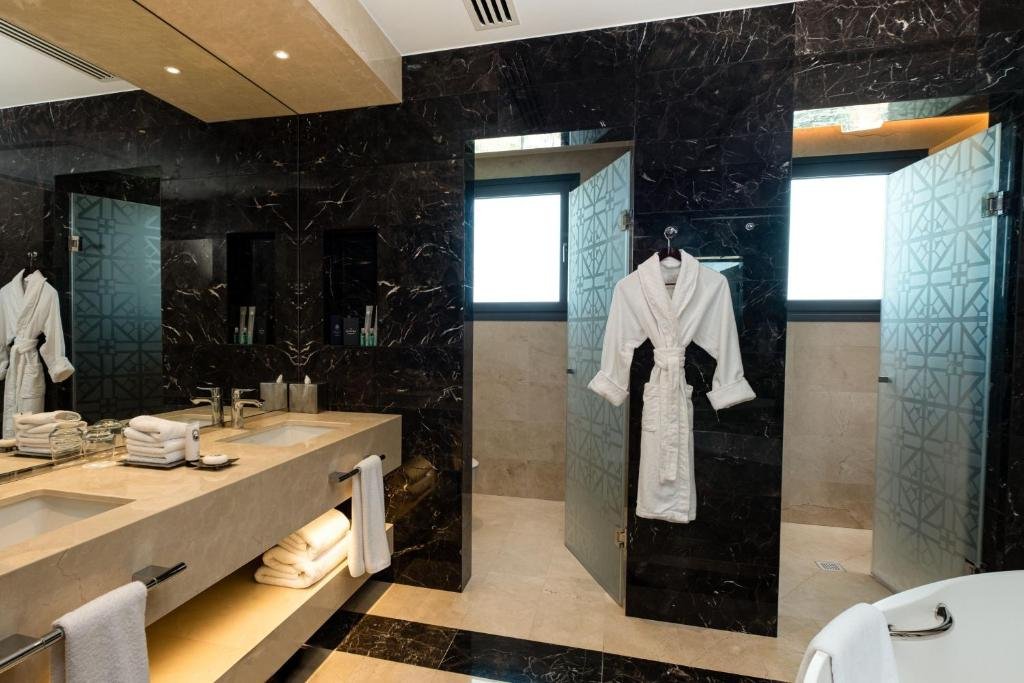 Лимассол: Parklane, a Luxury Collection Resort & Spa, Limassol