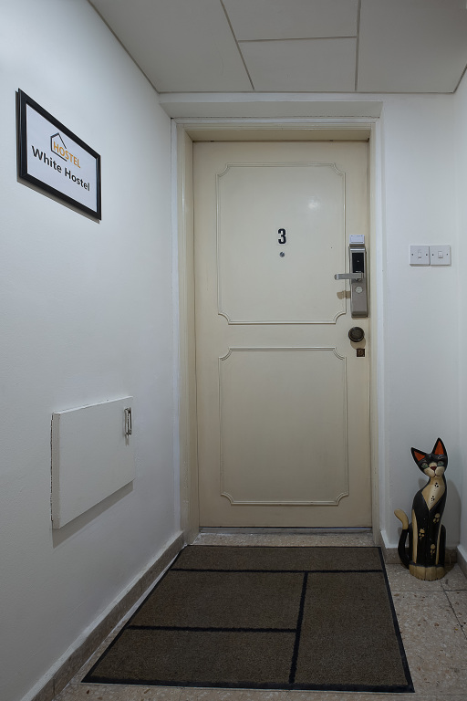 Лимассол: White Hostel