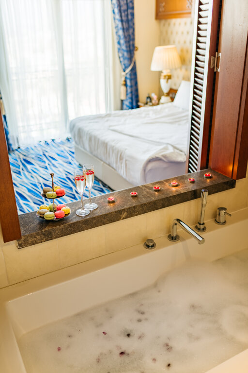 Кирения: Отель Lords Palace Spa Casino