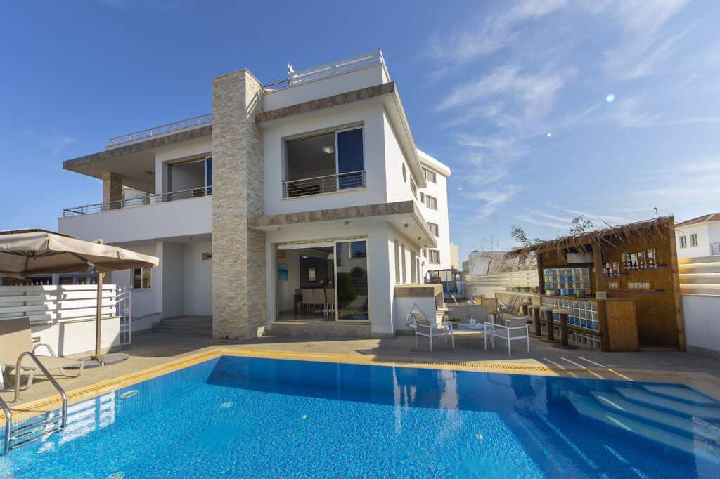 Протарас: Вилла Seafront Protaras Luxury Resort