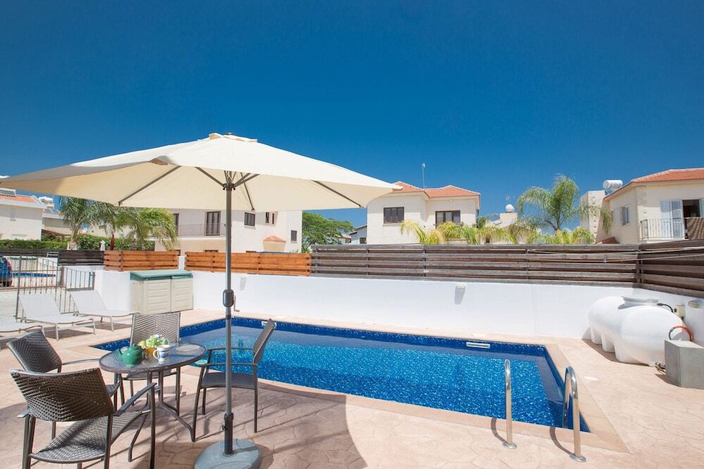 Паралимни: Cyprus Villa Malama 8 Gold