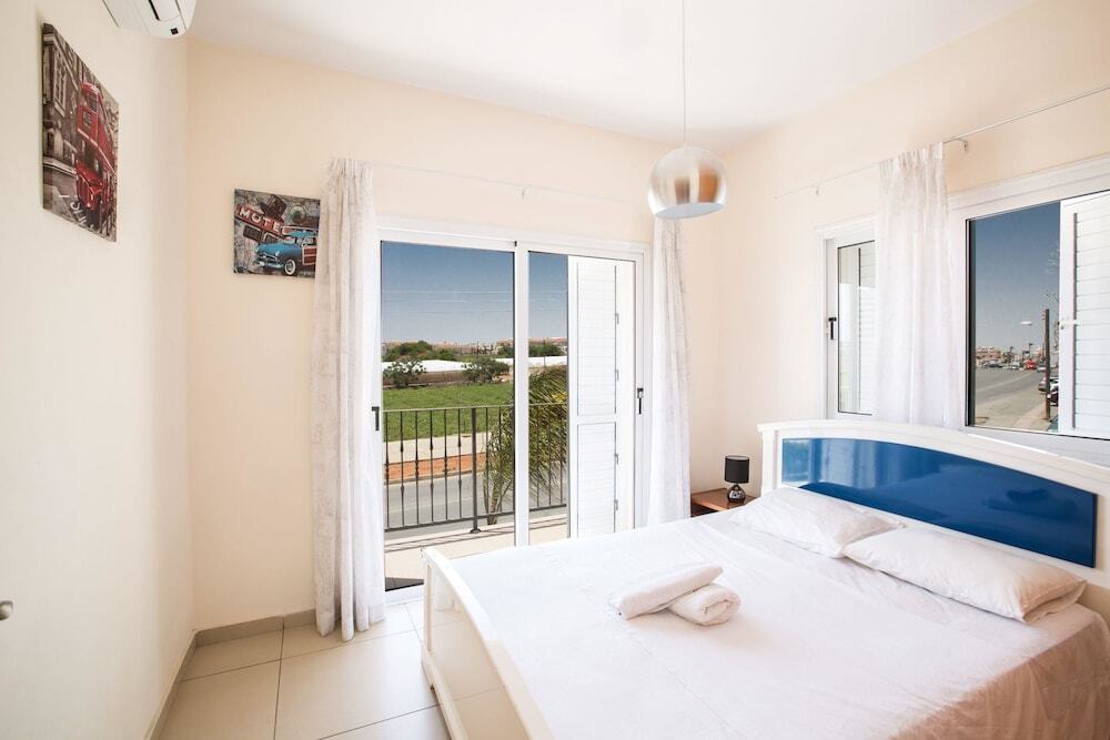 Паралимни: Cyprus Villa Malama 8 Gold