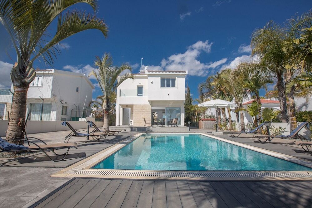Айя-Напа: Celebrity Villa Jordan 9