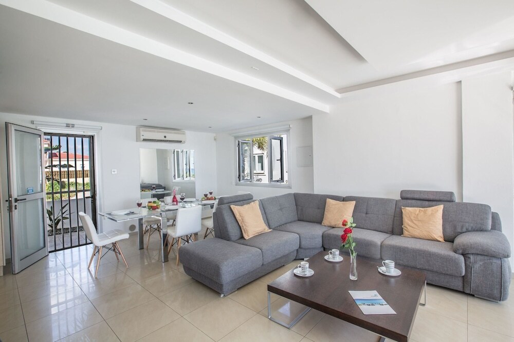 Айя-Напа: Celebrity Villa Jordan 9