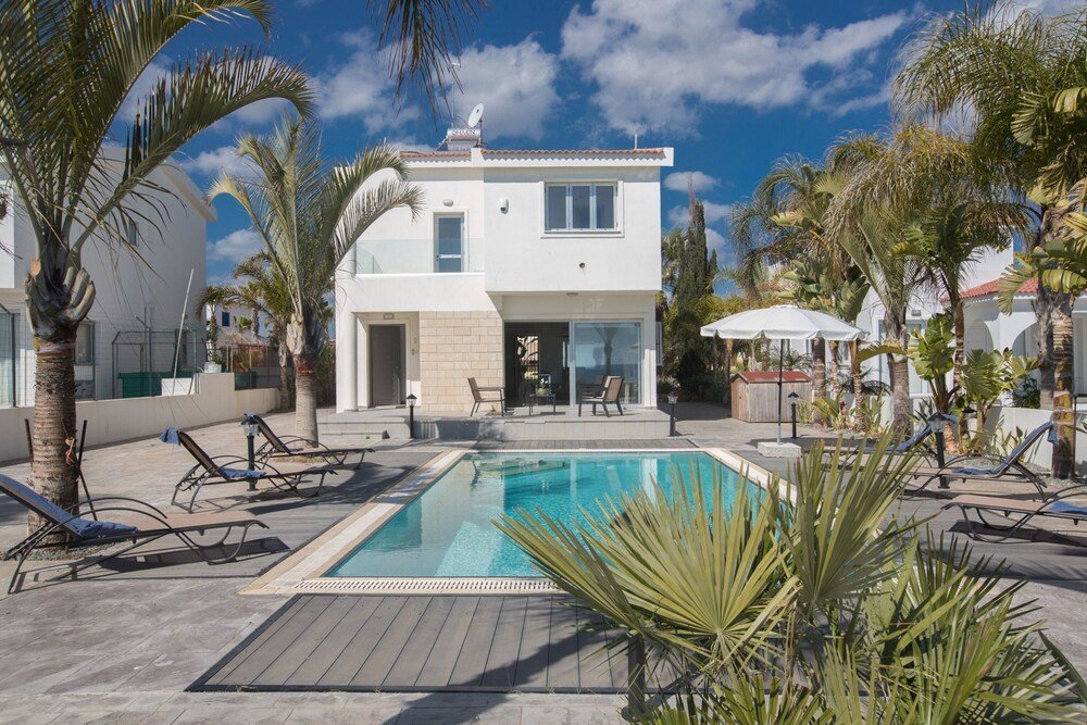 Айя-Напа: Celebrity Villa Jordan 9