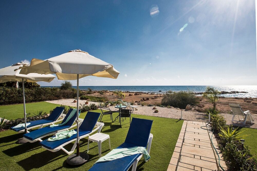Айя-Напа: Celebrity Villa Oliver P 14