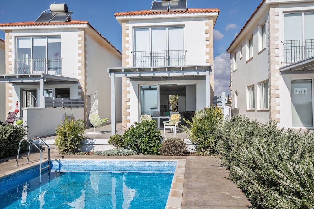 Айя-Напа: Celebrity Villa Oliver P 14