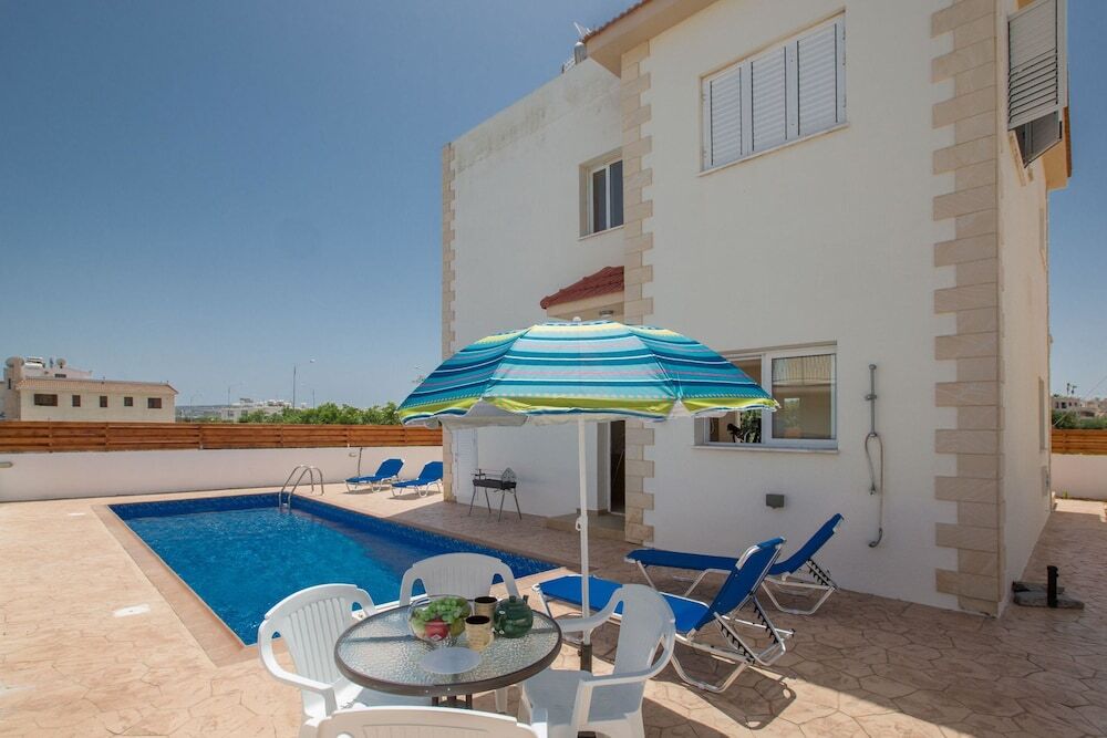 Паралимни: Cyprus Villa Malama 10 Gold