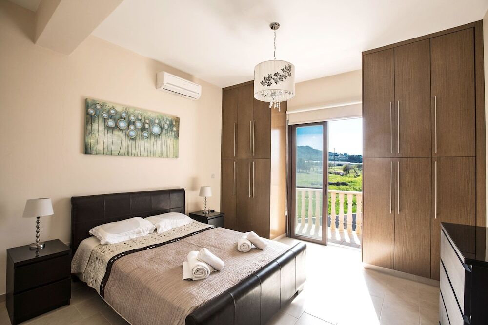 Протарас: Villa Geordie 7 Platinum