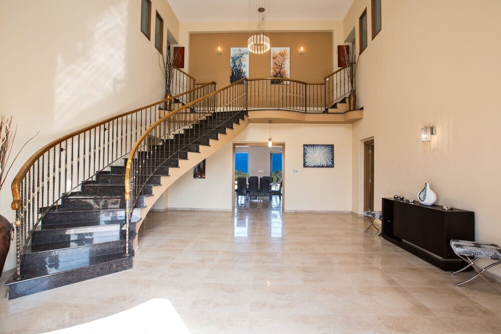 Протарас: Villa Geordie 7 Platinum
