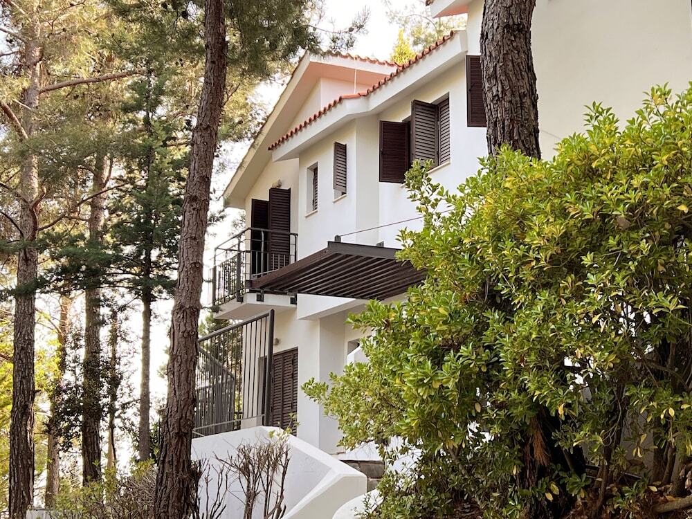 Платрес: Poed Residences