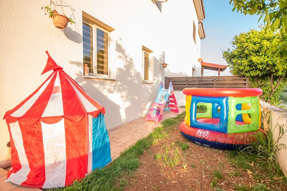 Паралимни: Kapparis Two Bedroom House No 8