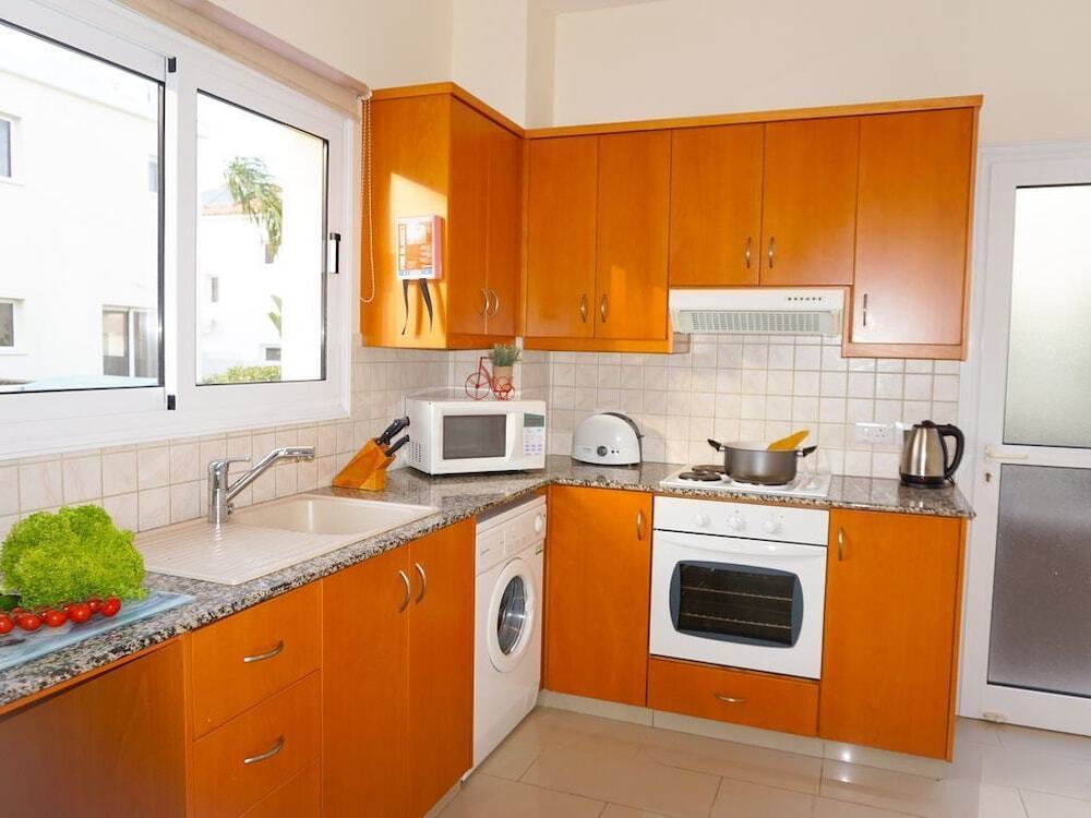 Протарас: Villa Soraya 2 by Ezoria Holiday Rentals