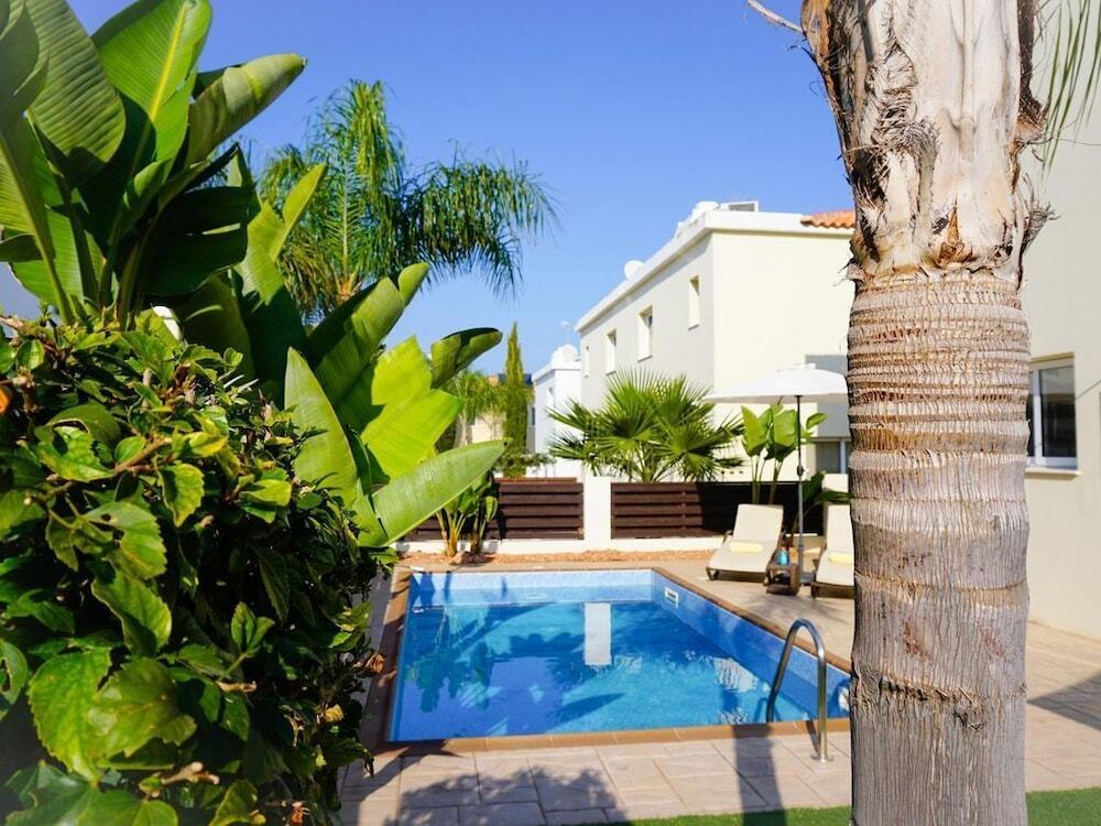 Villa Soraya 3 by Ezoria Holiday Rentals — фото 1