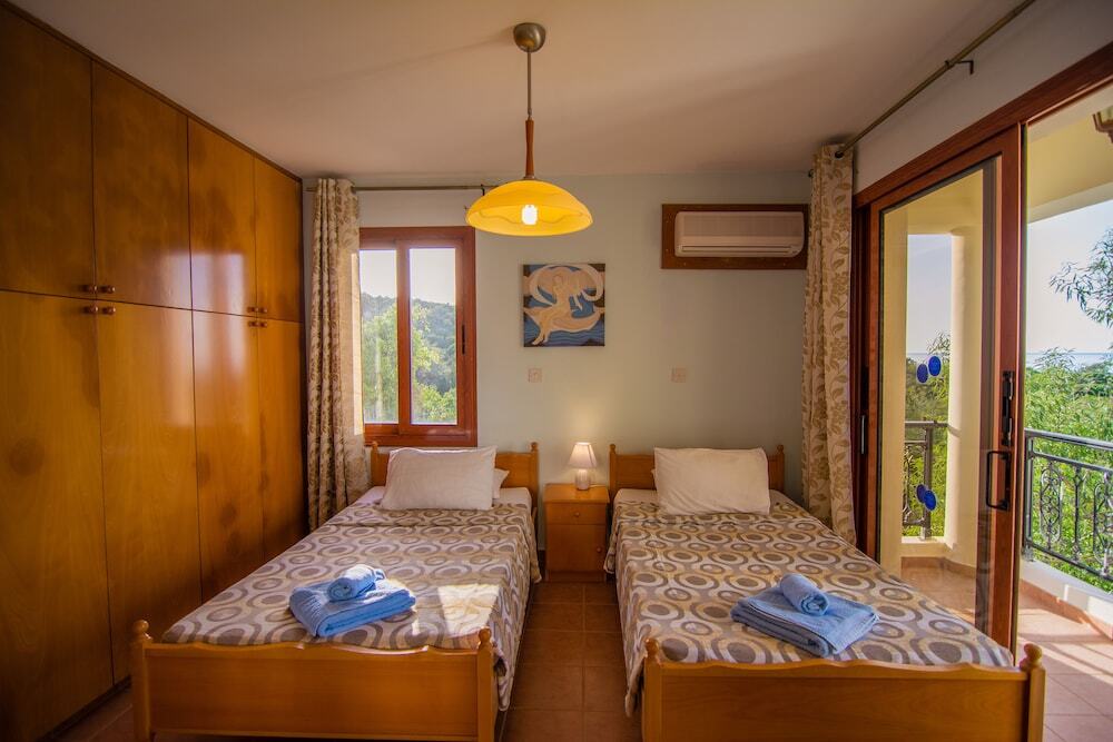 Нео Хорио: Korona 1 Villa