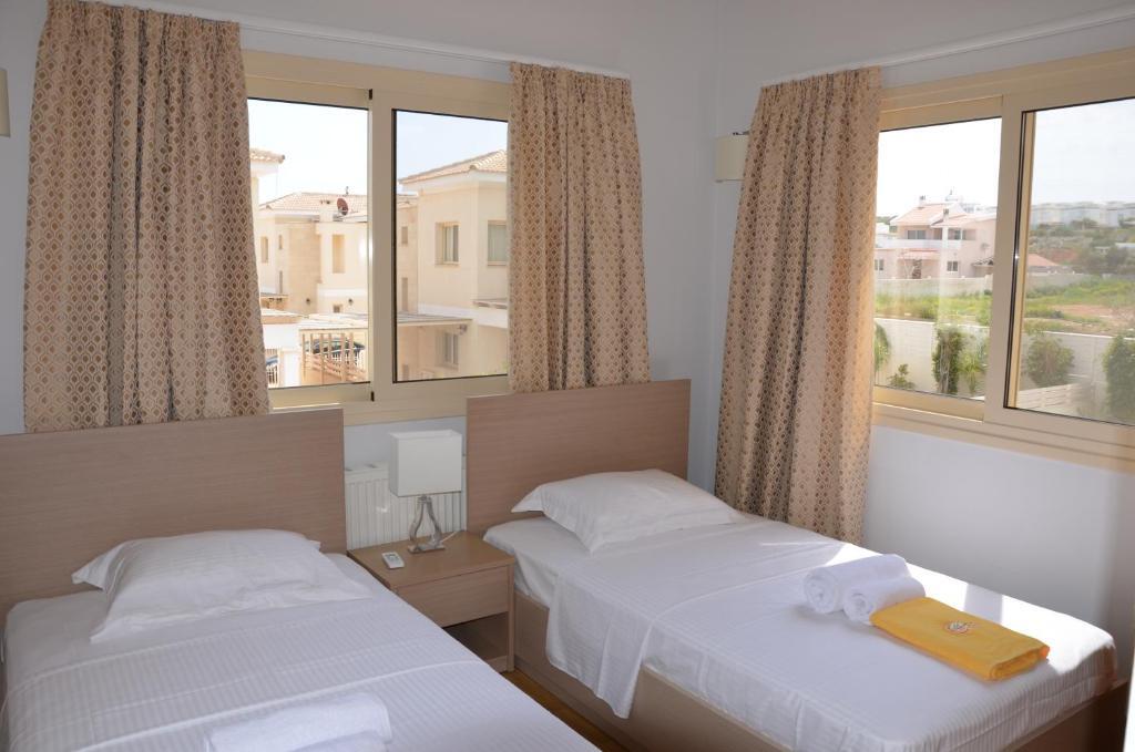Протарас: Anthorina Villa 4