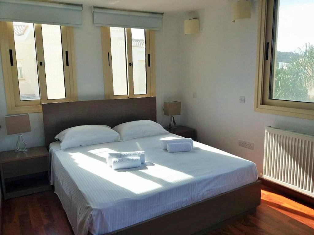 Протарас: Anthorina Villa 9