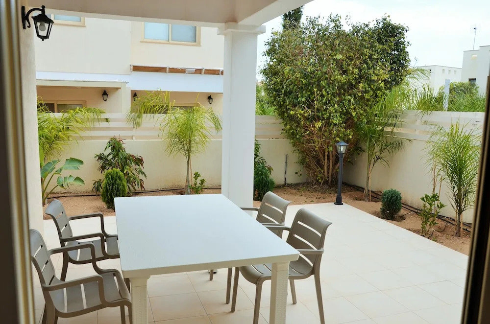 Протарас: Anthorina Villa 16