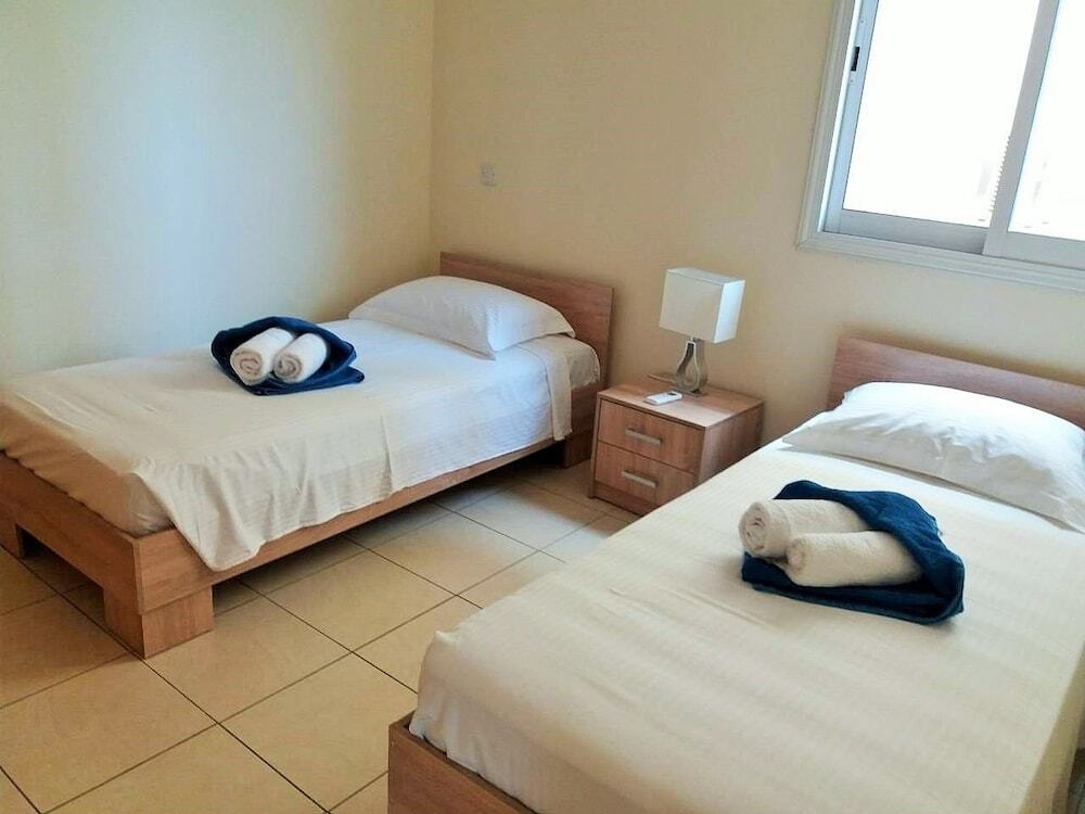Ларнака: 206 Sunrise Beach Apartment