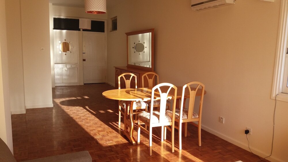 Ларнака: 240 Depa Court