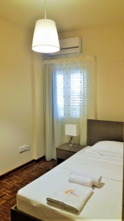 Ларнака: 312 Depa Court