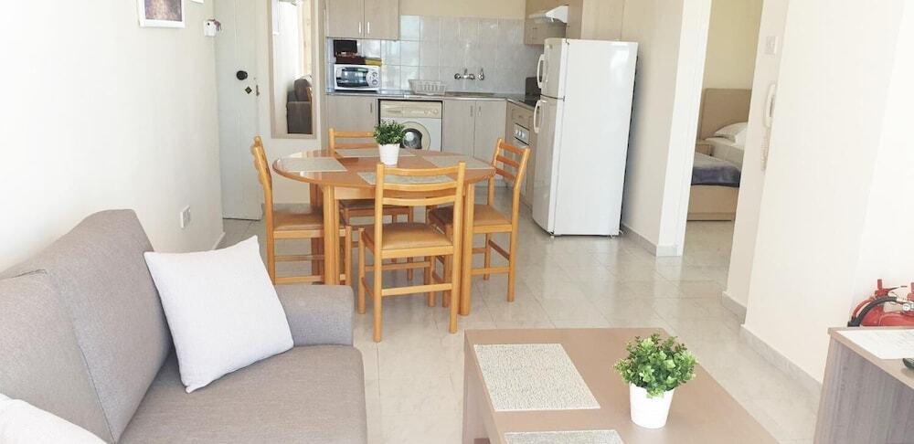 Ларнака: Apartment 401 Camelia Court