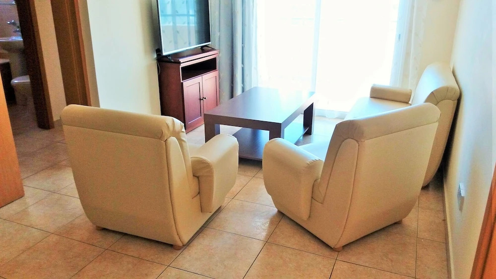Ларнака: 403 Carisa Artemis Court