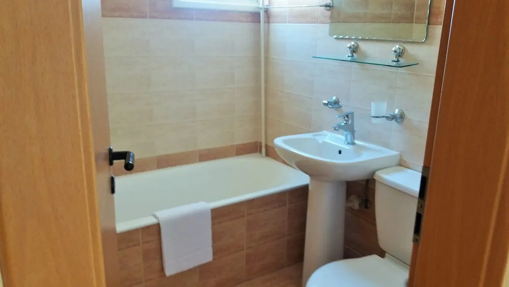 Ларнака: 403 Carisa Artemis Court