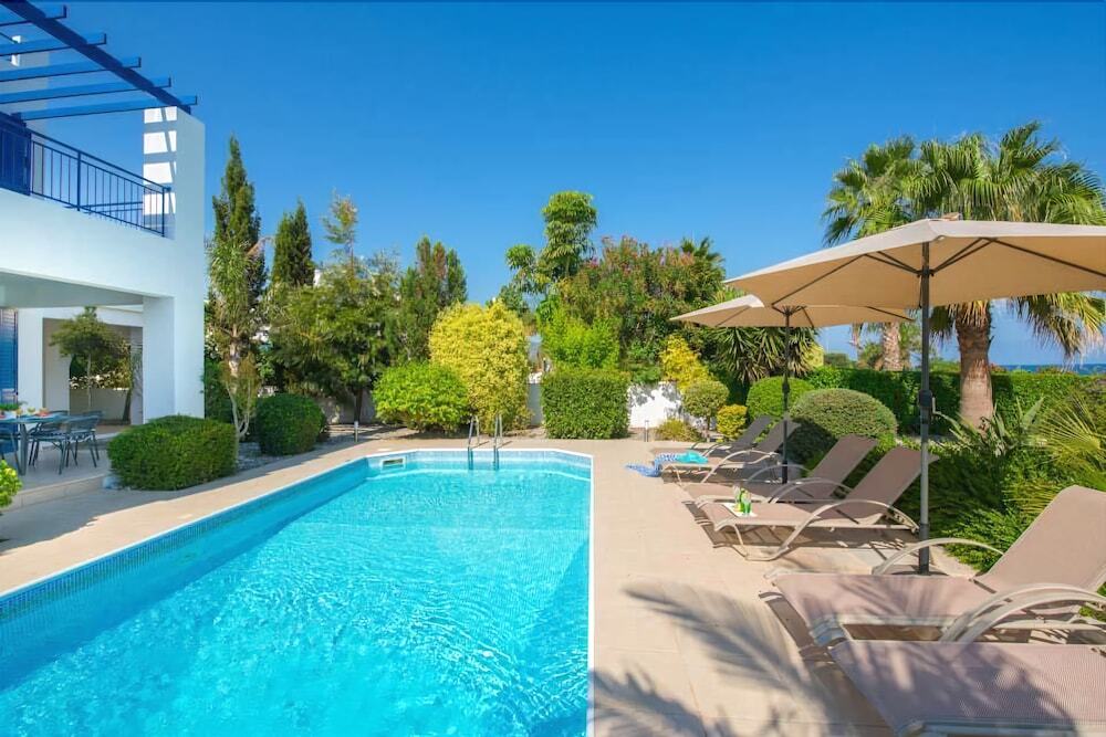 Нео Хорио: Latchi Paradise View