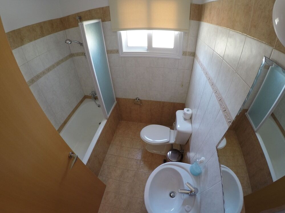 Паралимни: Andros Villa