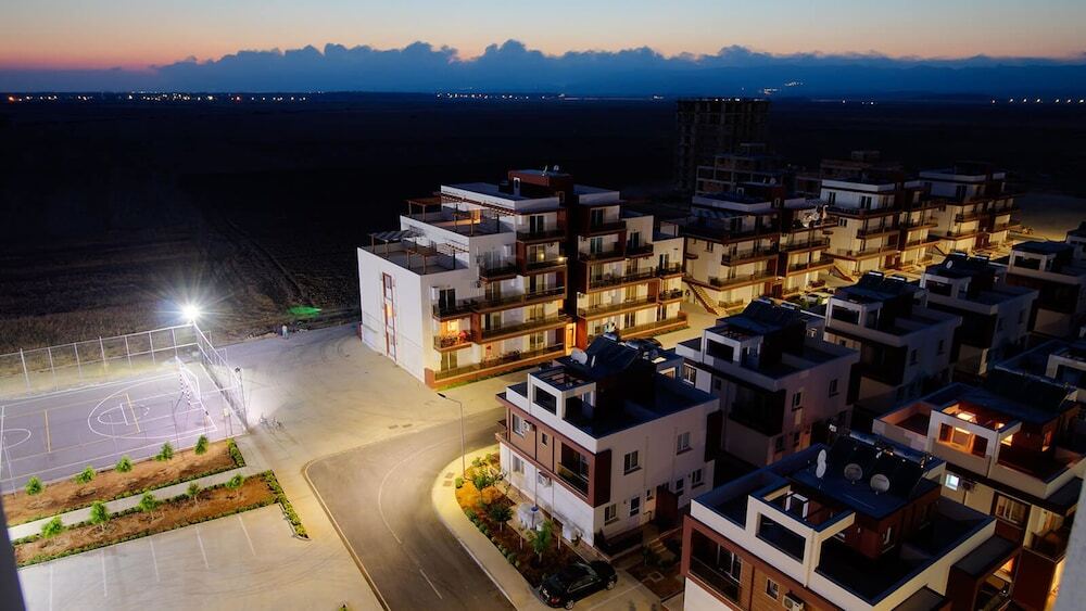 Авгору: Royal Sun Residence River 1 apartment
