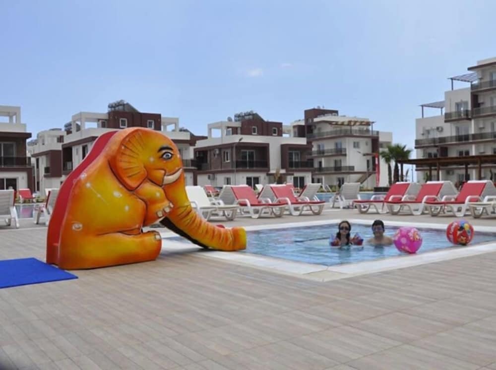 Авгору: Royal Sun Residence River 2 apartment