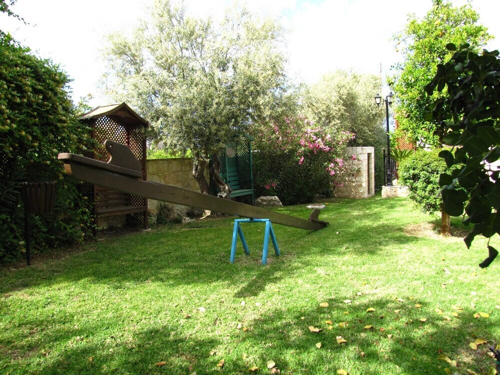 Полис Хрисохус: Webooking Konstantinos Villa