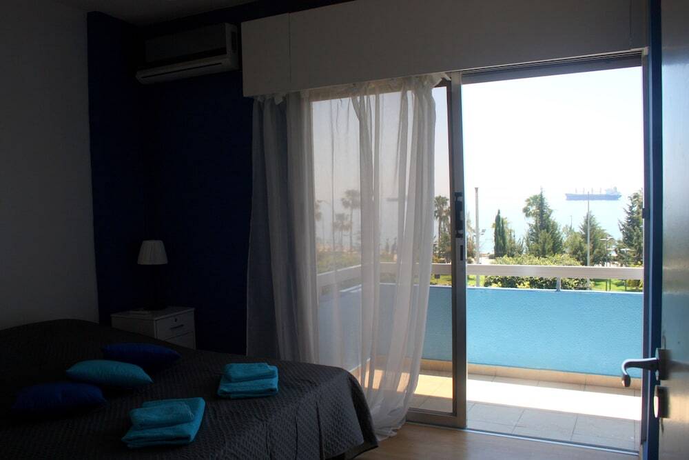 Лимассол: Blue Home