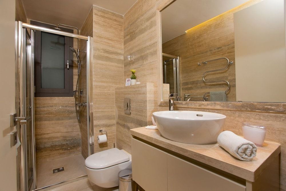 Лимассол: The Arc Ship Exclusive Apartment
