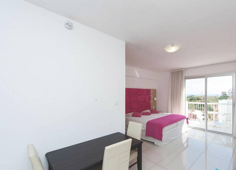 Протарас: Protaras Villa Nicol 17