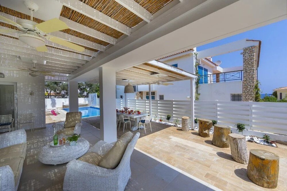 Паралимни: Protaras Villa Serifos By The Sea