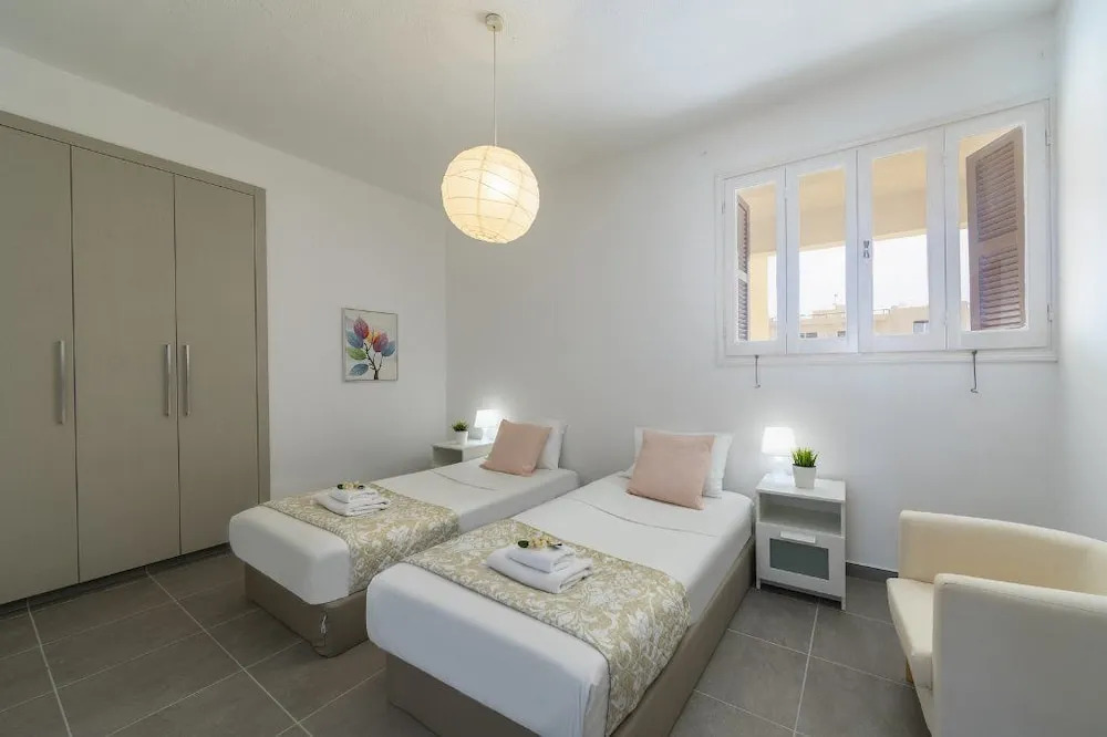 Протарас: Protaras Almyra Seaview Suite 34