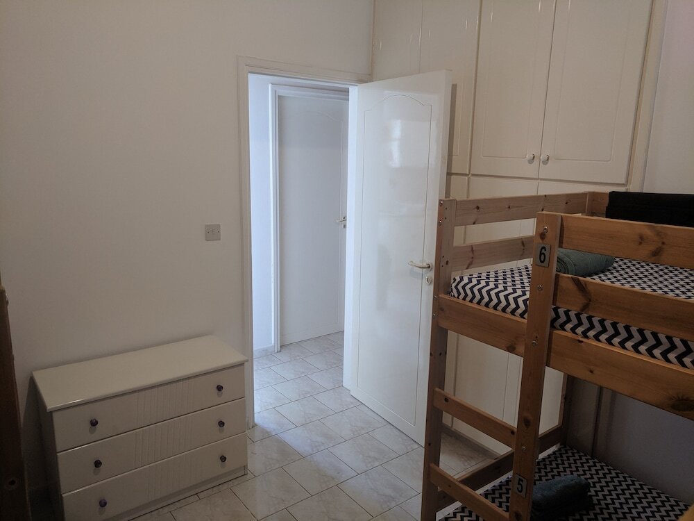 Пафос: Katka Hostel Paphos