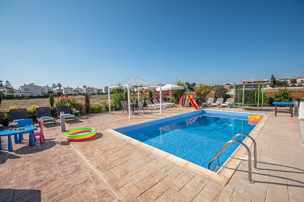 Айя-Напа: Marina Vibes 4 bedroom villa