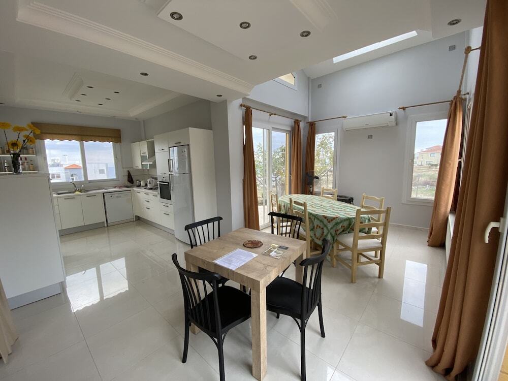 Чаталкой: Sunset Villa Girne Cyprus