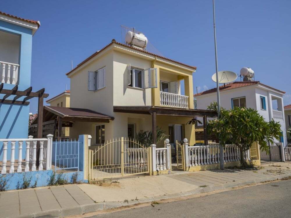 Паралимни: Beautiful Villa With Private Pool, Protaras Villa 1010